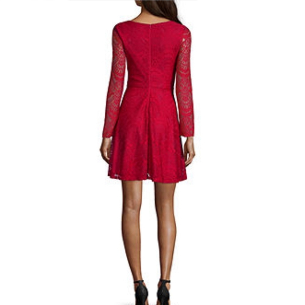 My Michelle red lace overlay dress - Picture 2 of 9